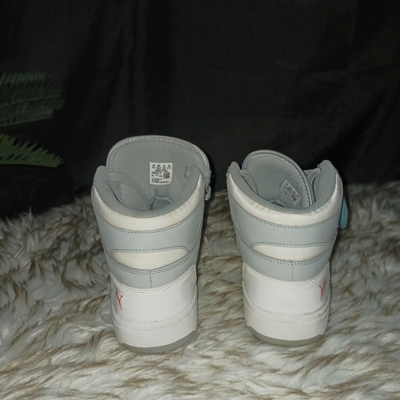 Puma Rebound Lay-up sneakers men's sz 9.5 - Picture 12 of 13